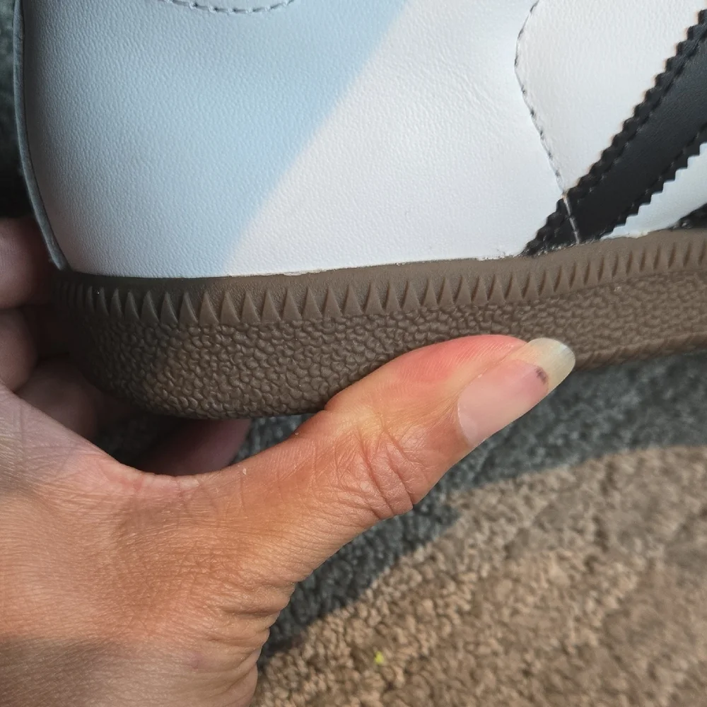 Adidas Samba White and Black Trainers Size 8 - Picture 14 of 16